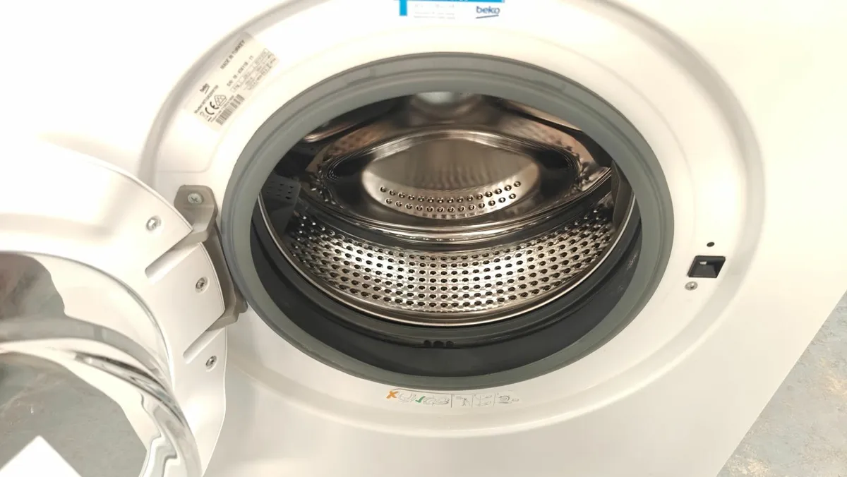 Beko Slim Washing Machine - Image 2