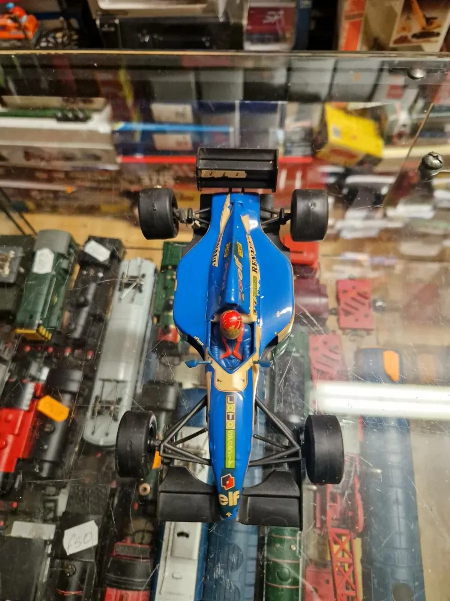 Corgi Onyx Formula 1 Ligier Renault - Image 2