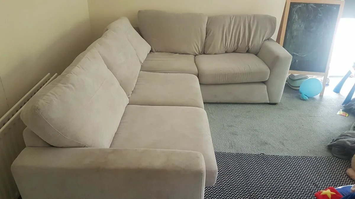 Couch - Free To Take Away - Image 2