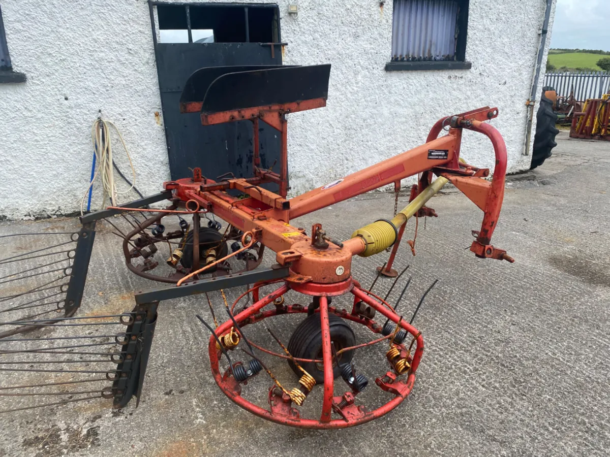 Extendable Haybob 380 - Image 1