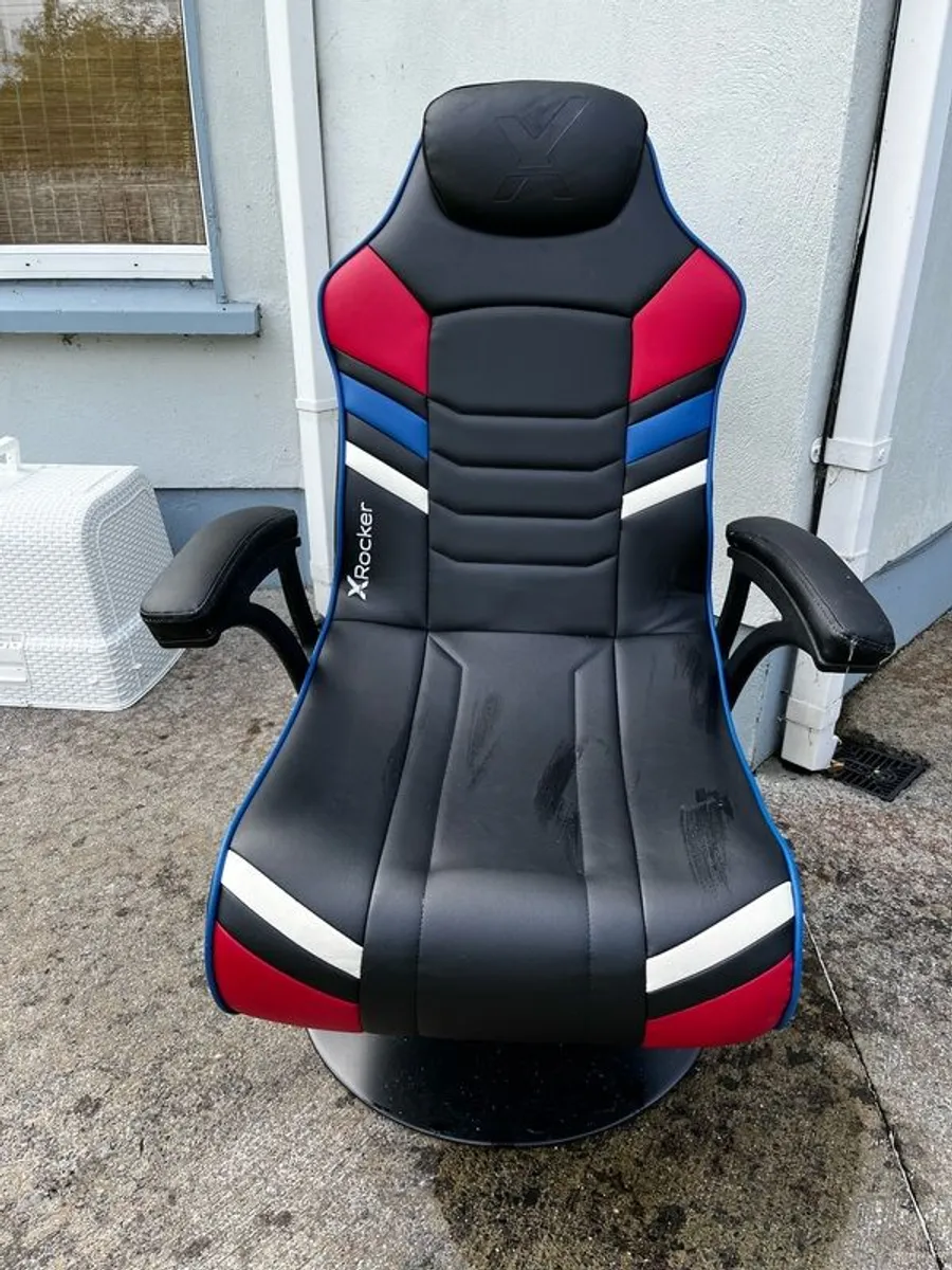 Rocker Gaming Chair - Image 1