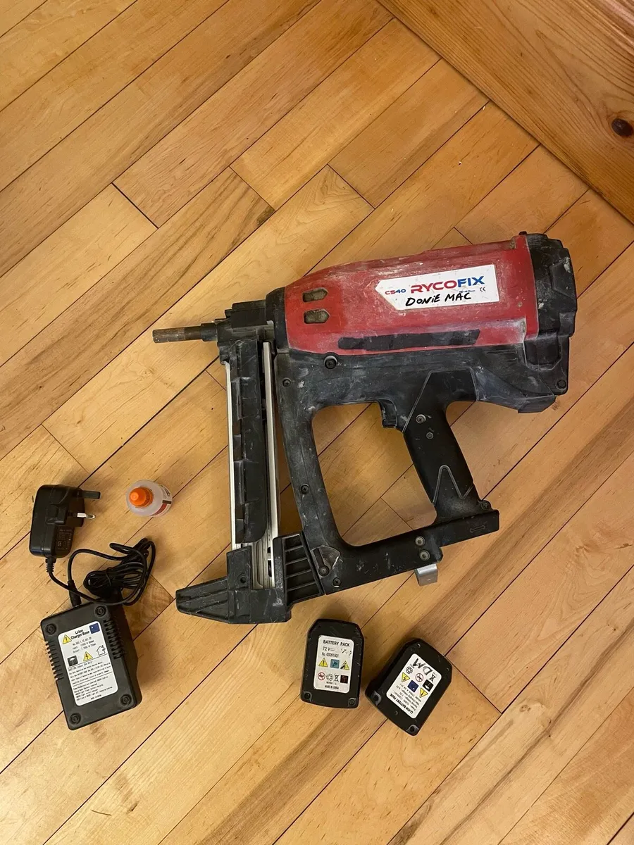 Concrete Nail Gun - Image 1