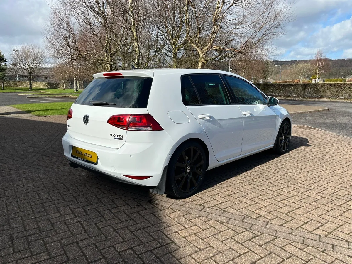 Volkswagen Golf - Image 2