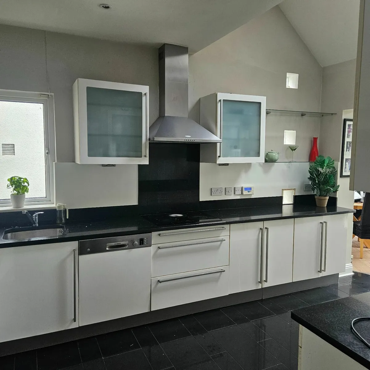 Kitchen - Image 3