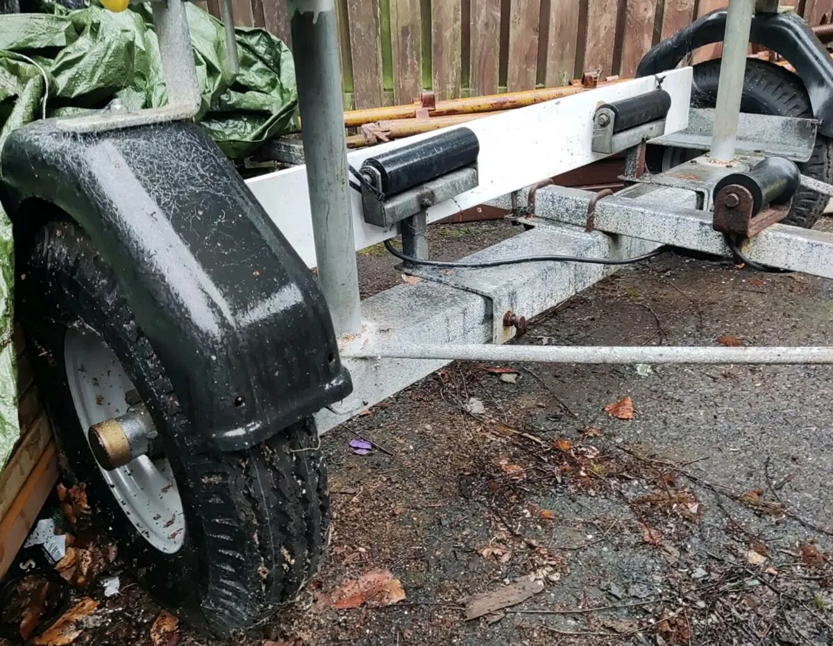 inflatable boats trailer - Image 2