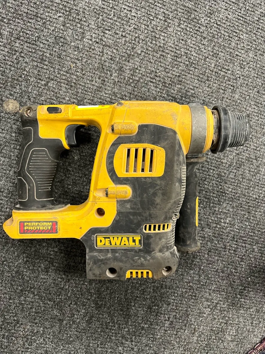 DeWalt Bare SDS Drill - Image 2