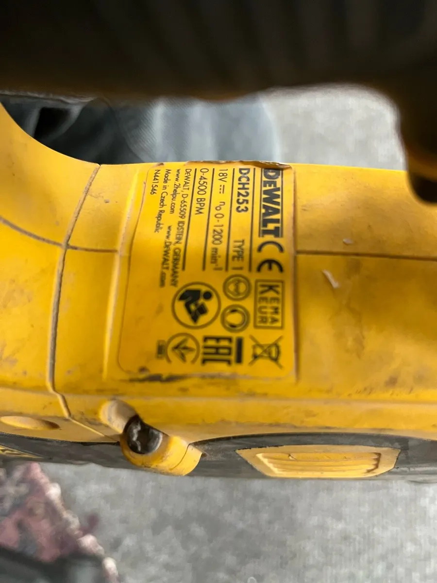 DeWalt Bare SDS Drill - Image 3