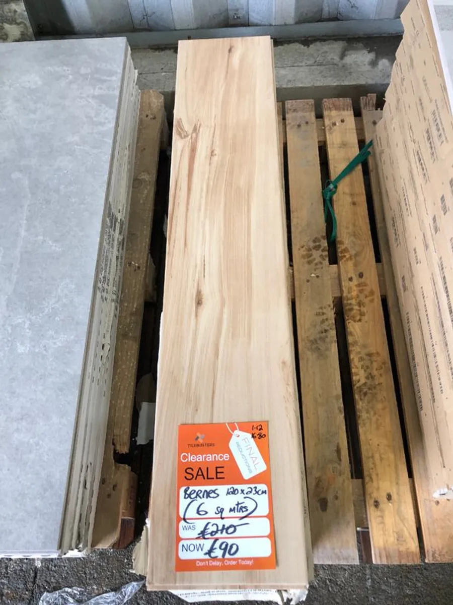 Nice wood effect Tile (6 sq mtrs) - Image 1
