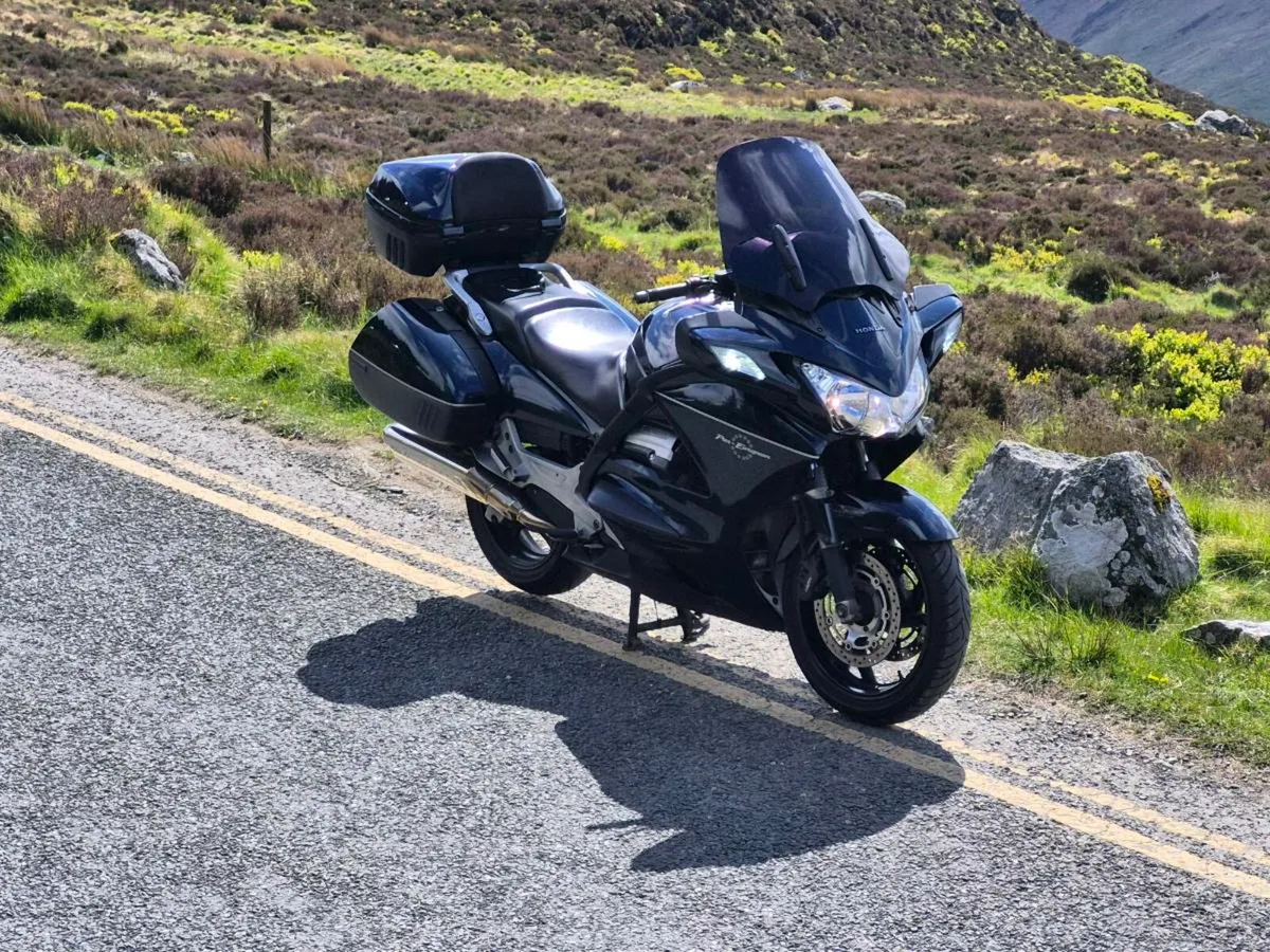 Honda ST1300 - Image 4
