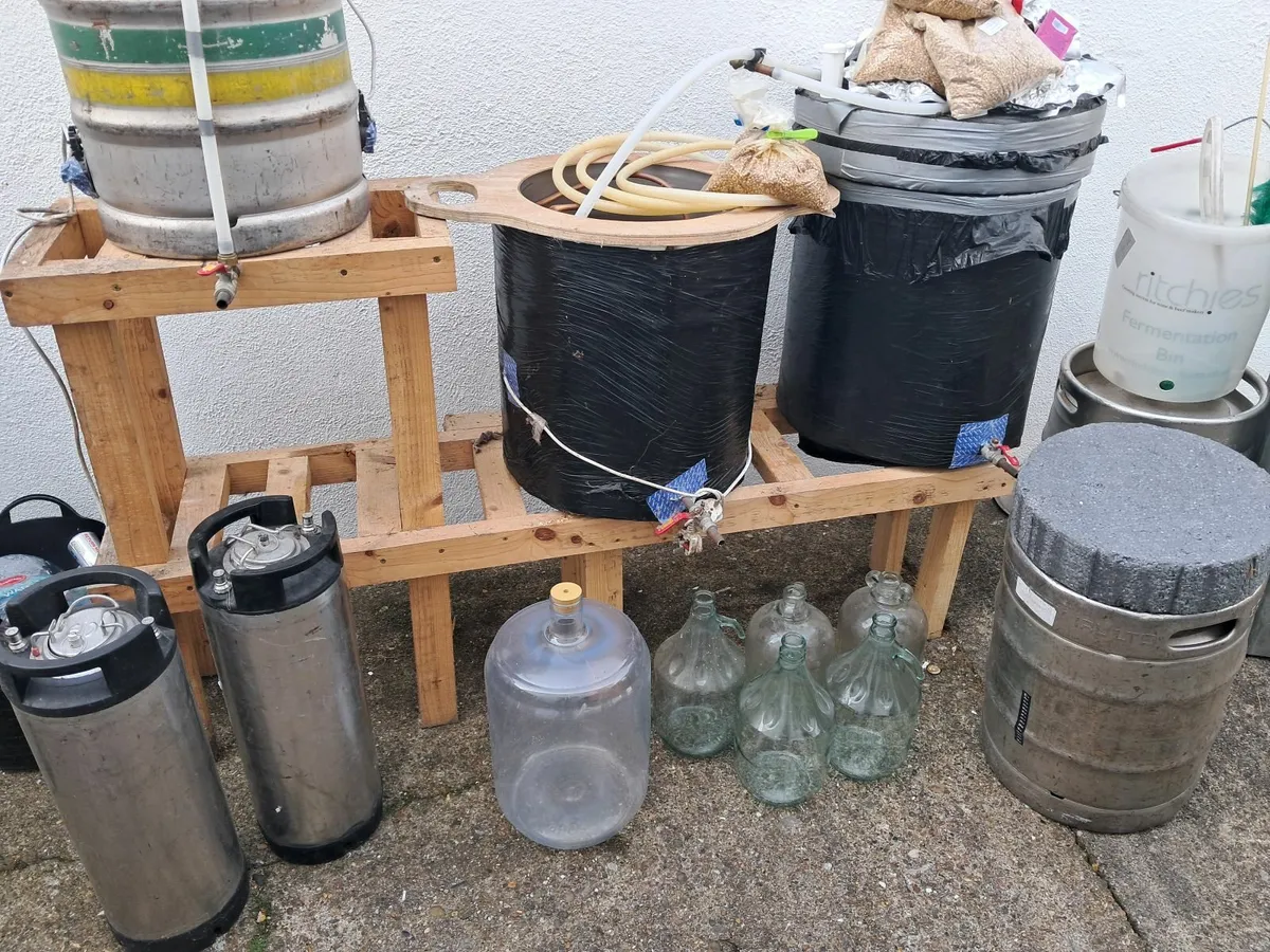 Home brewing equipment - Image 2