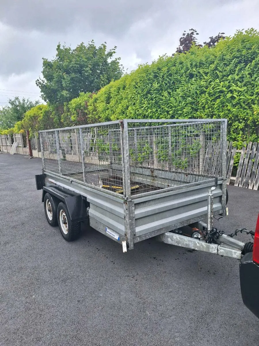 10x6ft 7 inches Trailer + Jeep - Image 1