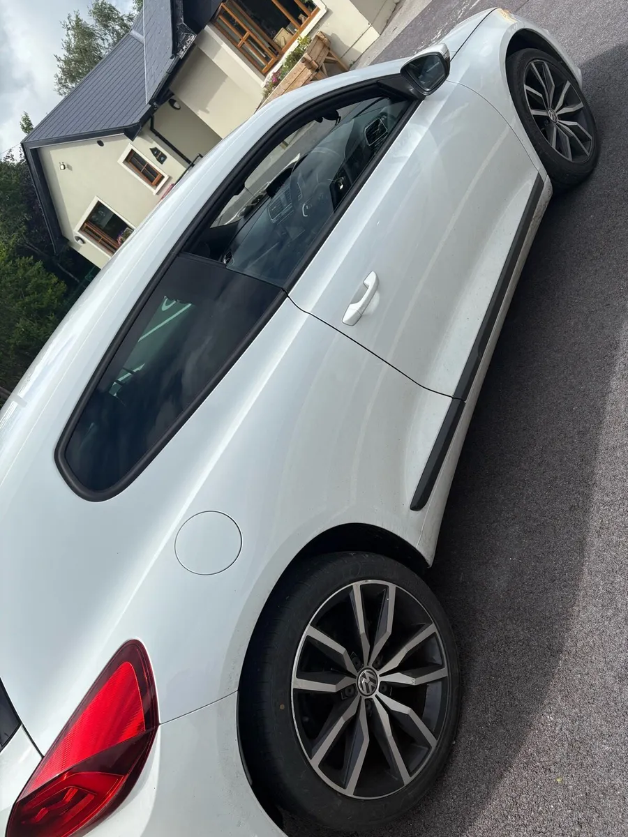 Car - Image 3