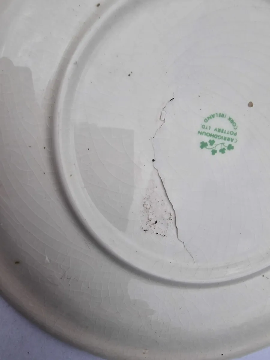 Carrigline pottery. - Image 4