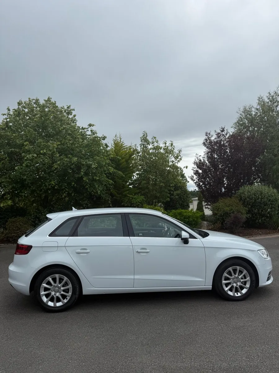 Audi A3 2016 - Image 4