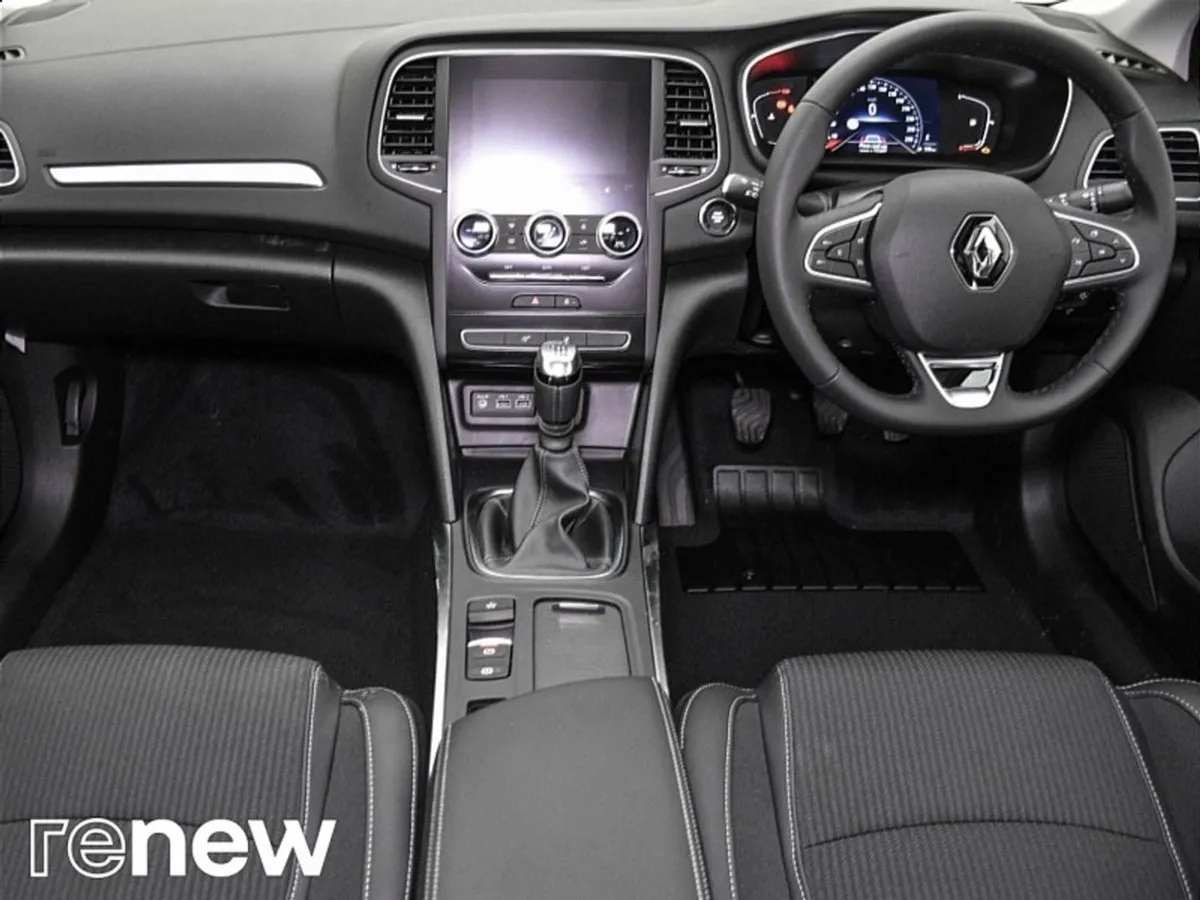 Renault Megane Grand Coupe Iconic TCe 120 6dfull - Image 3