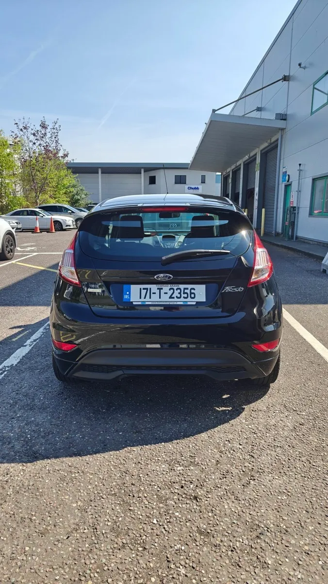 2017 Ford Fiesta - Image 4