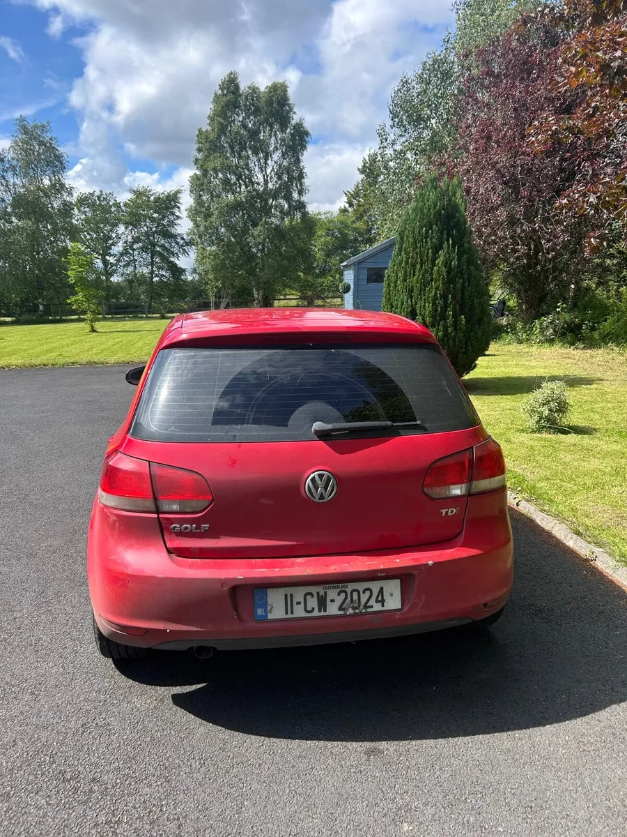 Volkswagen Golf 2011 - Image 4
