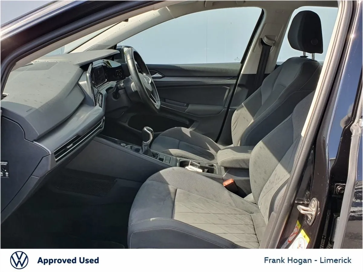 Volkswagen Golf 2.0 TDI 115HP Style  call / Text - Image 4