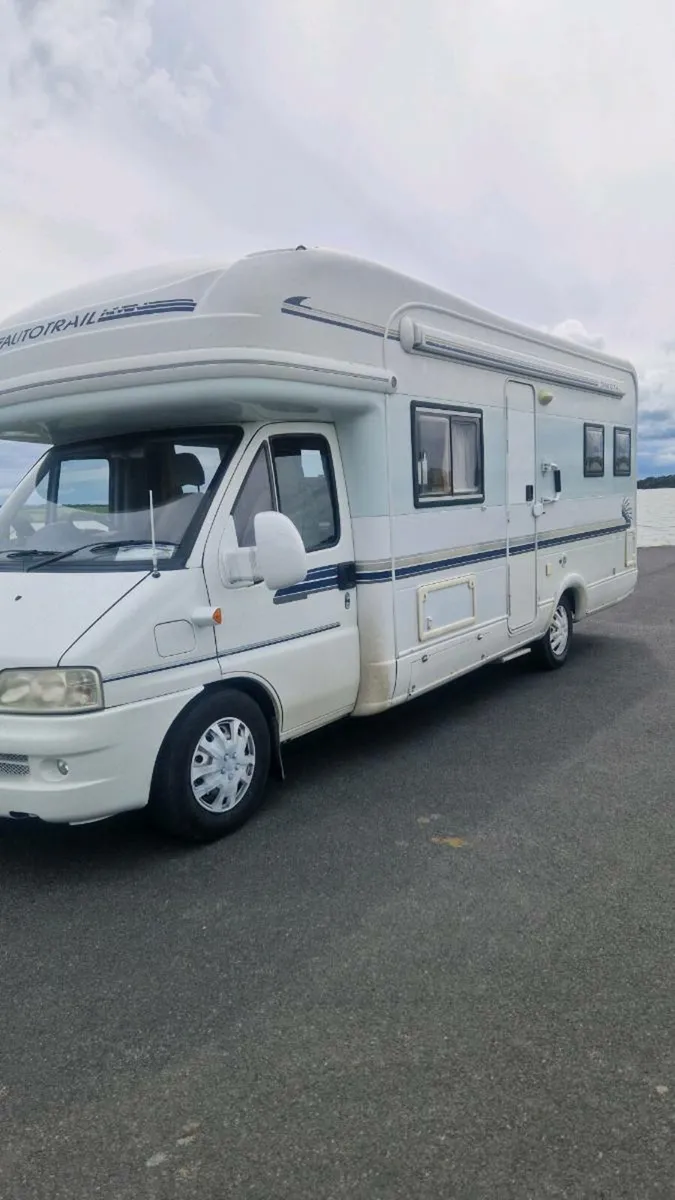 CAMPER 5/6 Berth Autotrail dakota SE. - Image 1