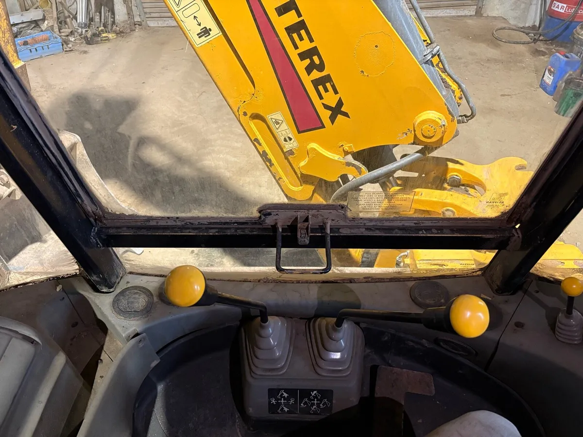 Fermec terex 860 for sale - Image 4