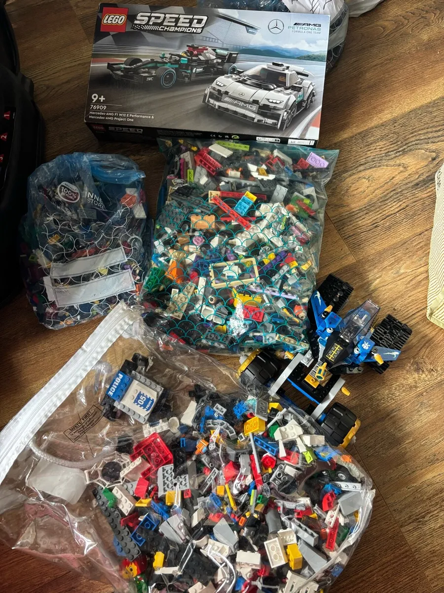 Lego - Image 1