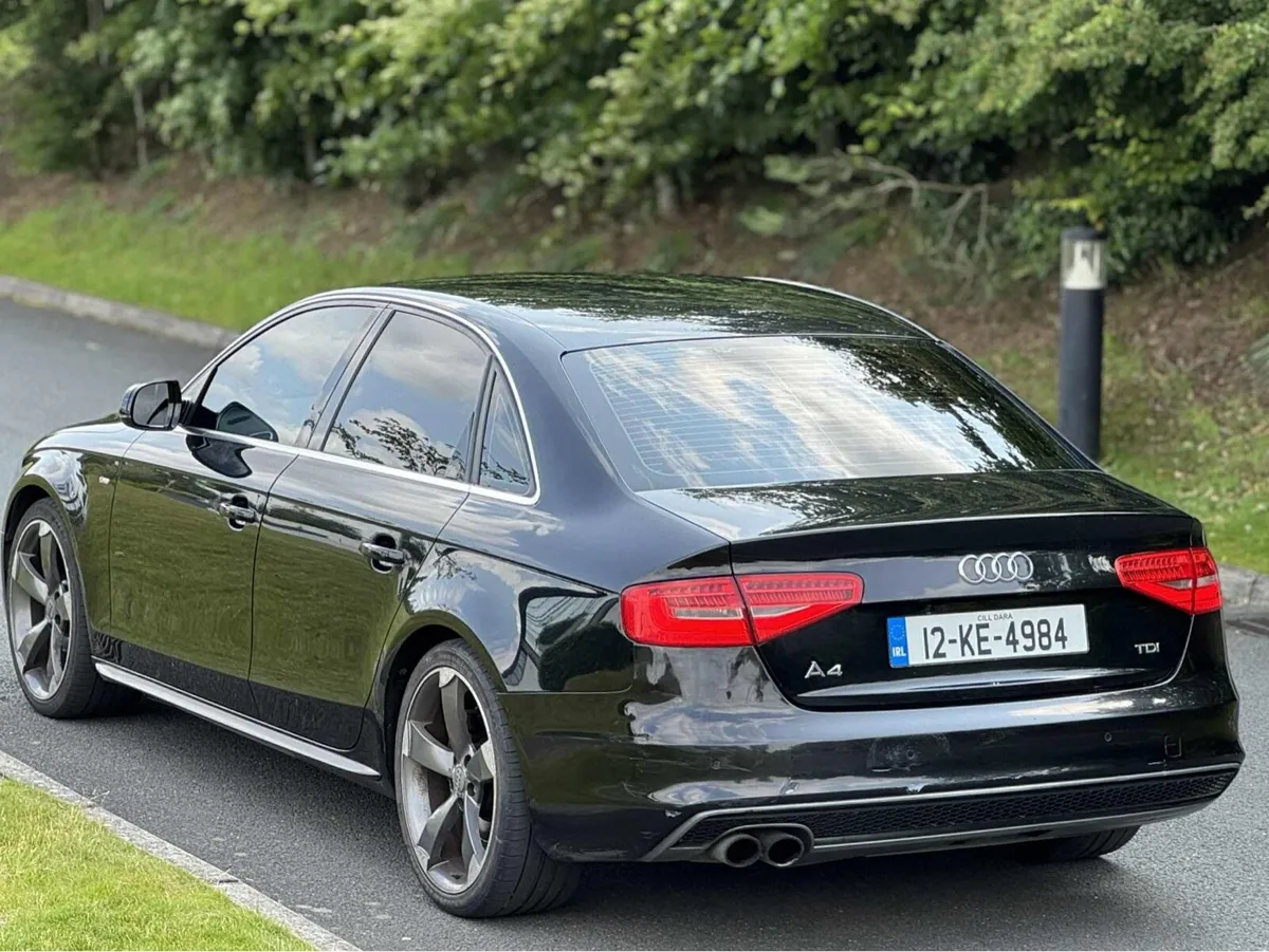 Audi A4 S-line 2012 - Image 4
