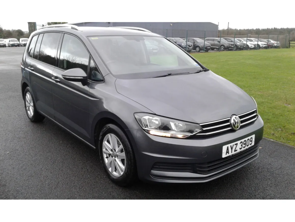 Volkswagen Touran SE TDI SE TDi Automatic - Image 1