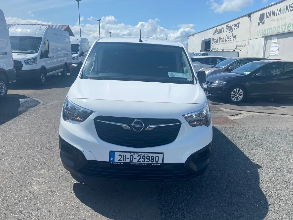 2021 Opel Combo 1.5 75BHP - Image 2