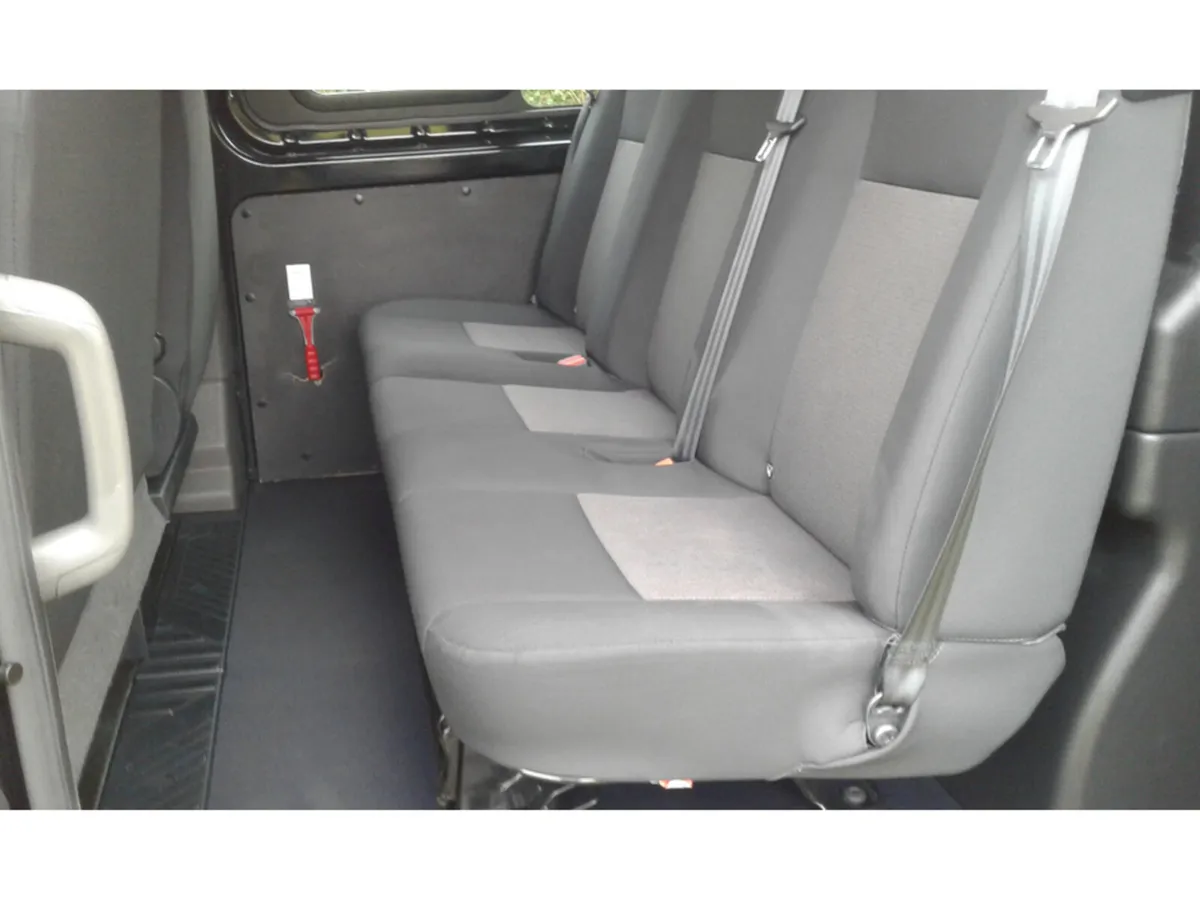 Ford Transit Custom V362 DCIV 300L BASE 2. 2.0 TD - Image 2
