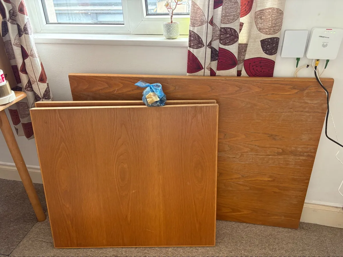 Office desk - Image 2