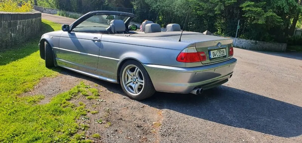 2004 BMW 3 Series - Image 1