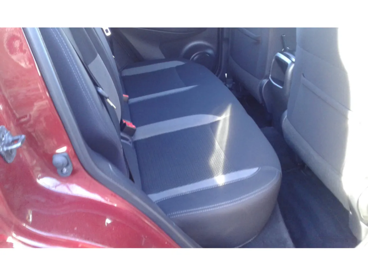 Nissan Qashqai 1.5 DCI ACENTA PREMIUM - Image 2