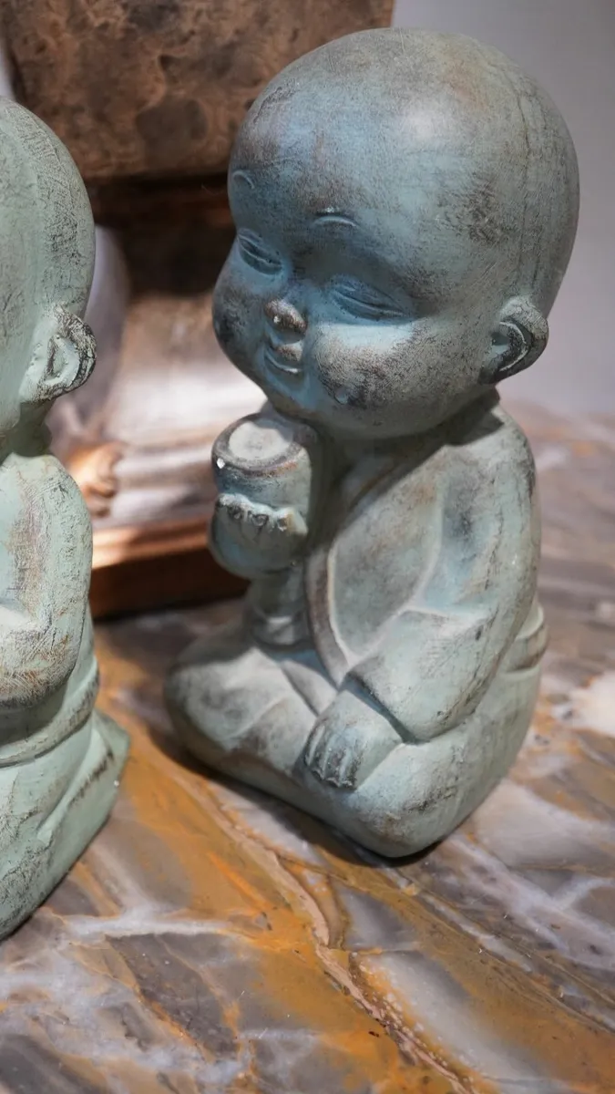 Set of 3 Monk Figurines - Image 4