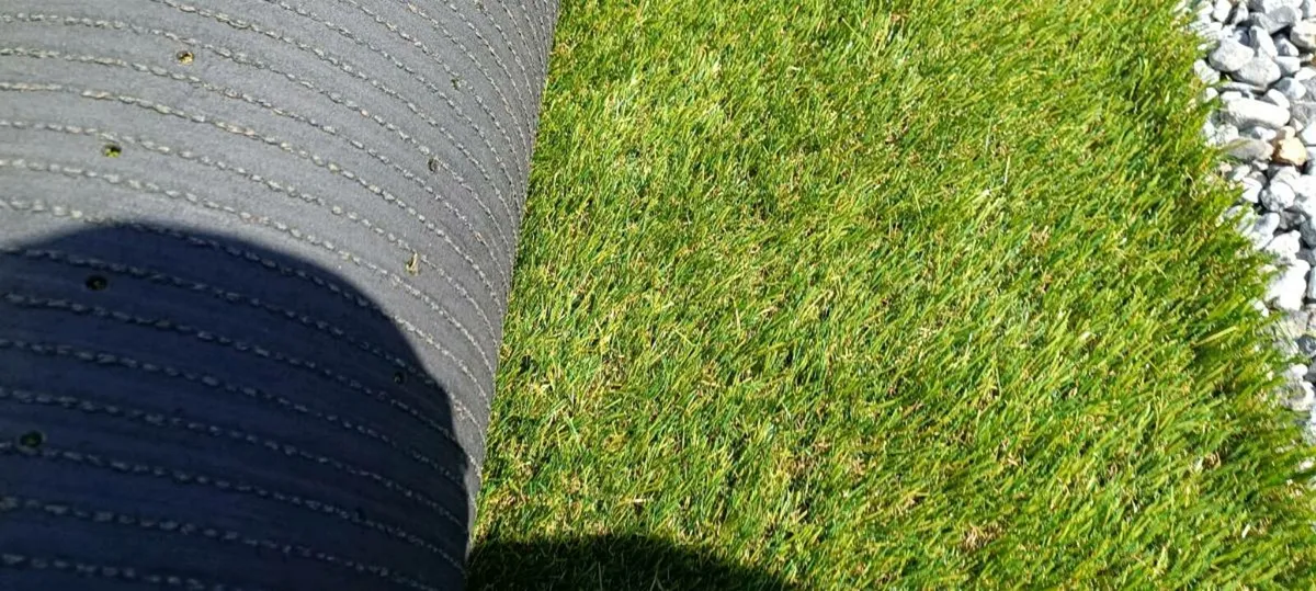 ARTIFICIAL GRASS Back in stock *5M WIDE ROLLS* ‼️ - Image 4