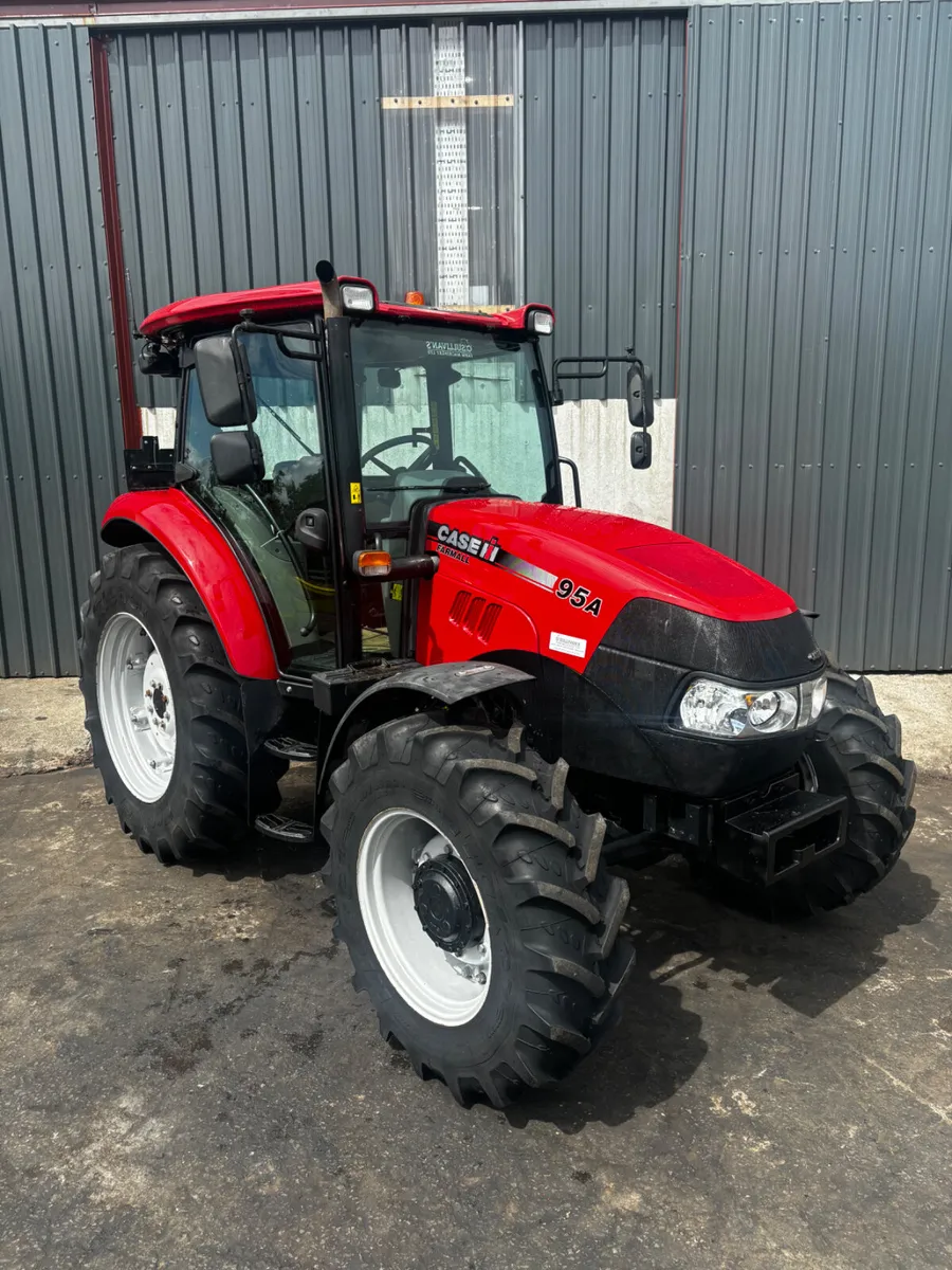 CASE IH FARMALL 95A - Image 3