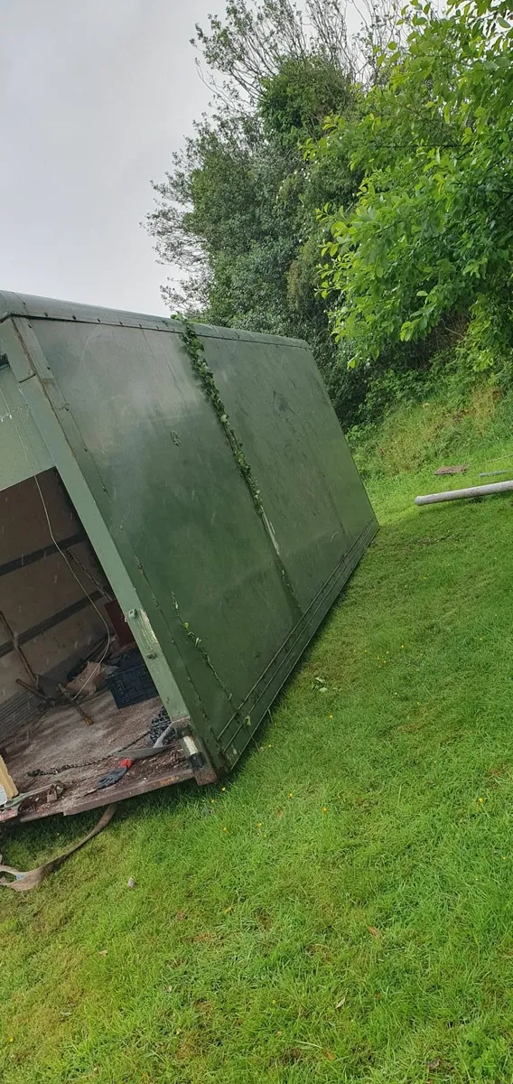 Builders cabin - Image 3