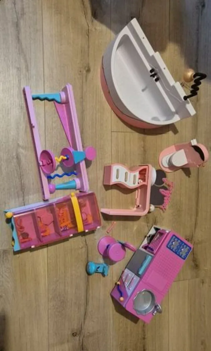 LOL Doll House. - Image 3