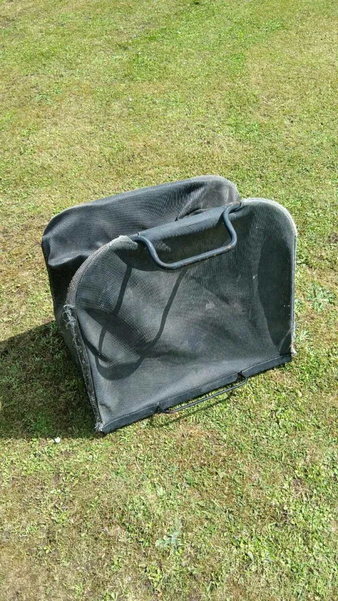 Hayter grassbox - Image 1