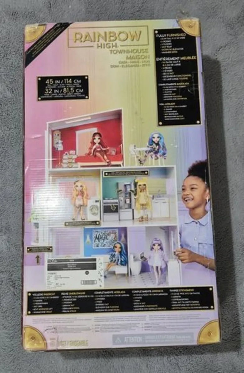 Rainbow High Townhouse Doll House. - Image 1