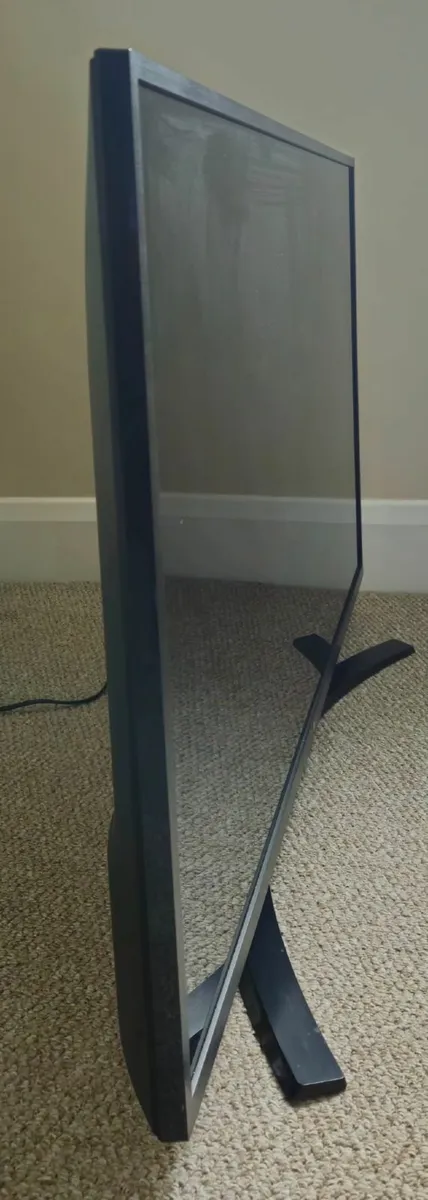43" LG Smart TV - Image 4