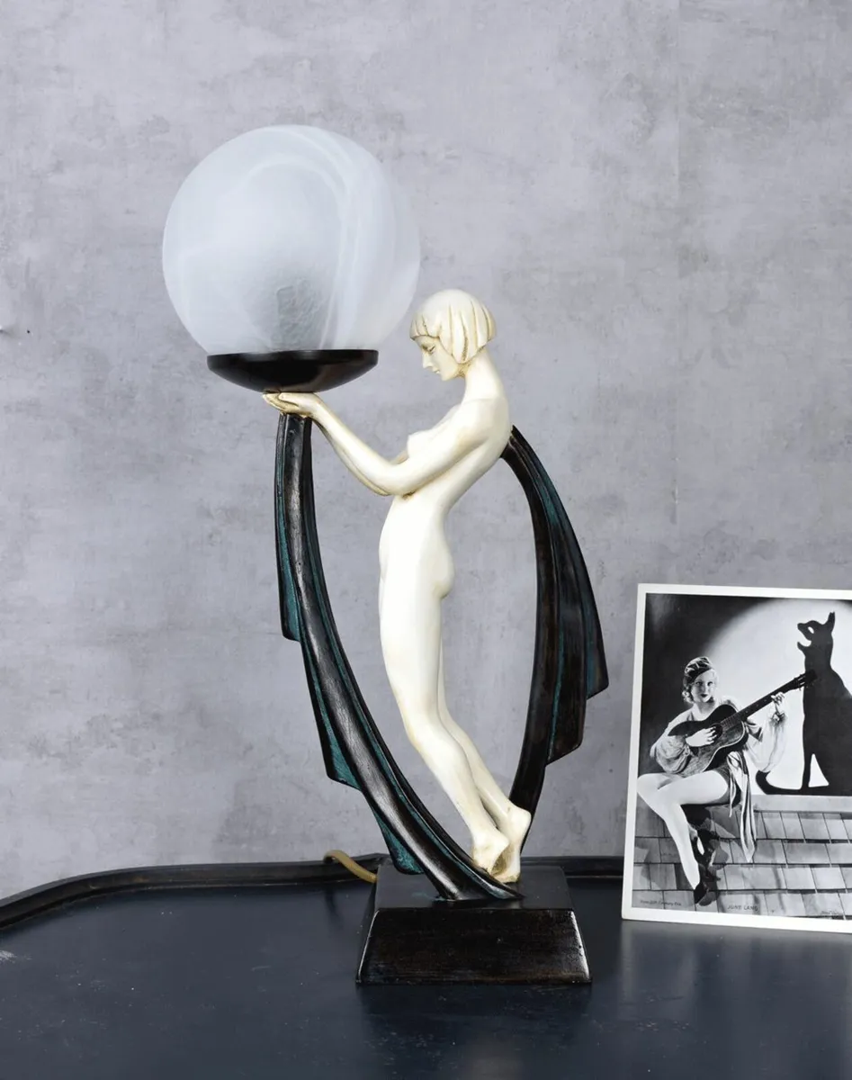 Antique style Light with Sphere Shade Dancer Art D - Image 3