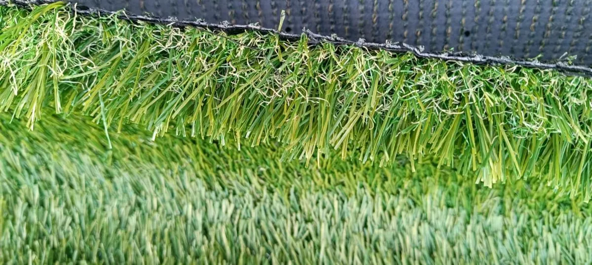 ARTIFICIAL GRASS Back in stock *5M WIDE ROLLS* ‼️