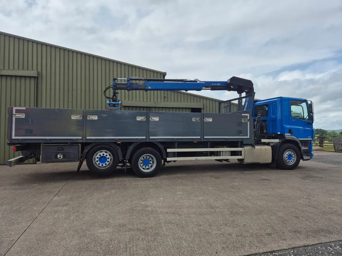 2016 Daf CF330 26ft alloy dropside Hiab 144 Duo - Image 4