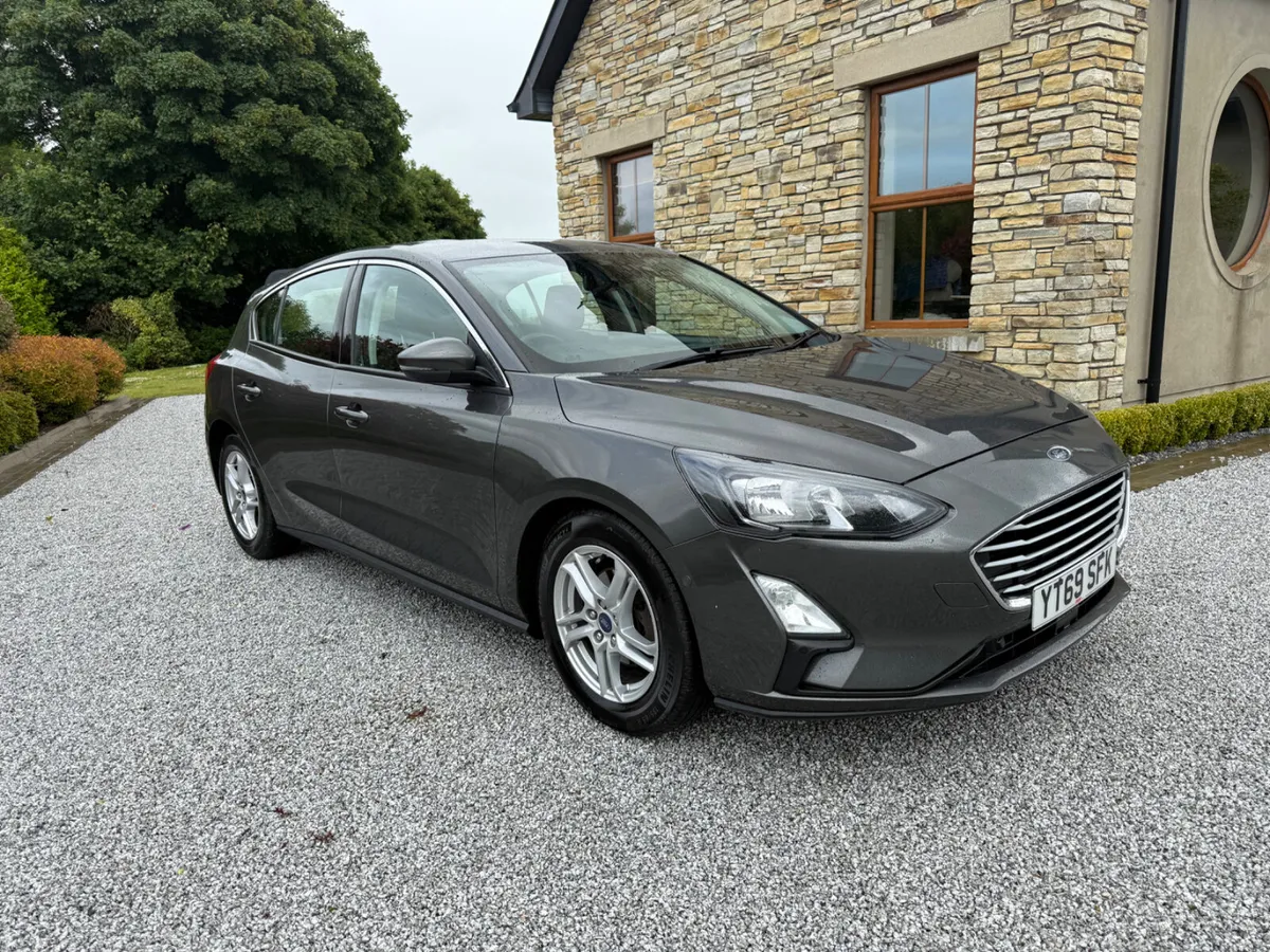 Ford Focus 2019 - Image 2