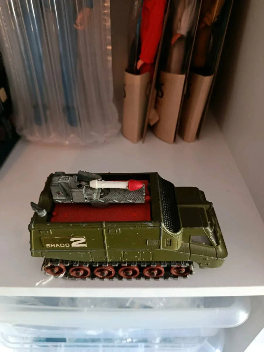 Dinky shado 2 - Image 2