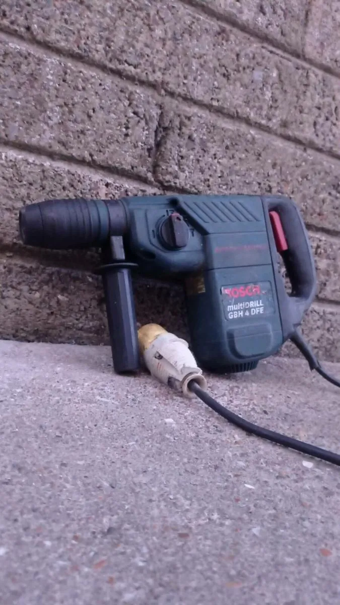 Bosch Hammer Drill - Image 3