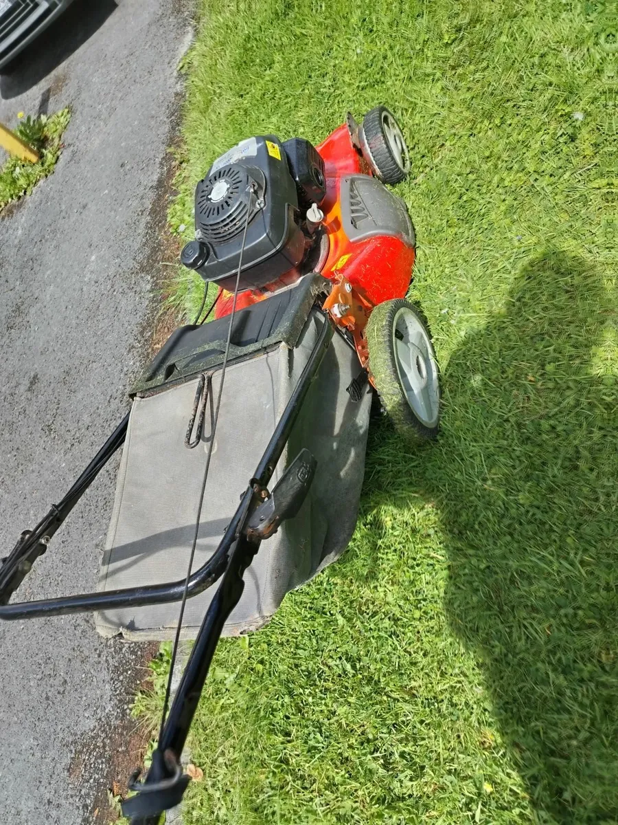 Lawnmower - Image 4