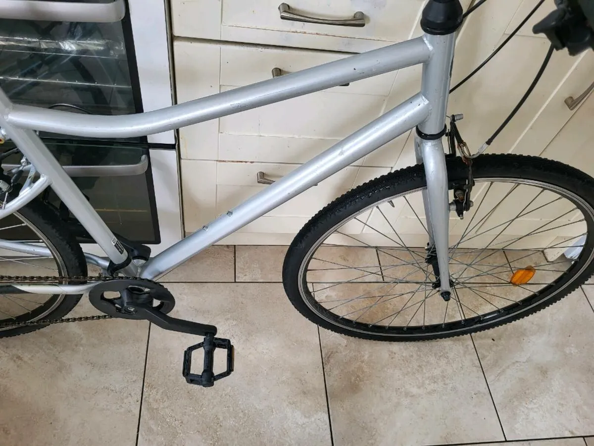 Bike  hybrid bike - Image 4