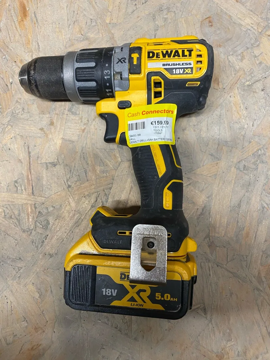 Dewalt drill DCD796 + 5Ah 18v battery - Image 1