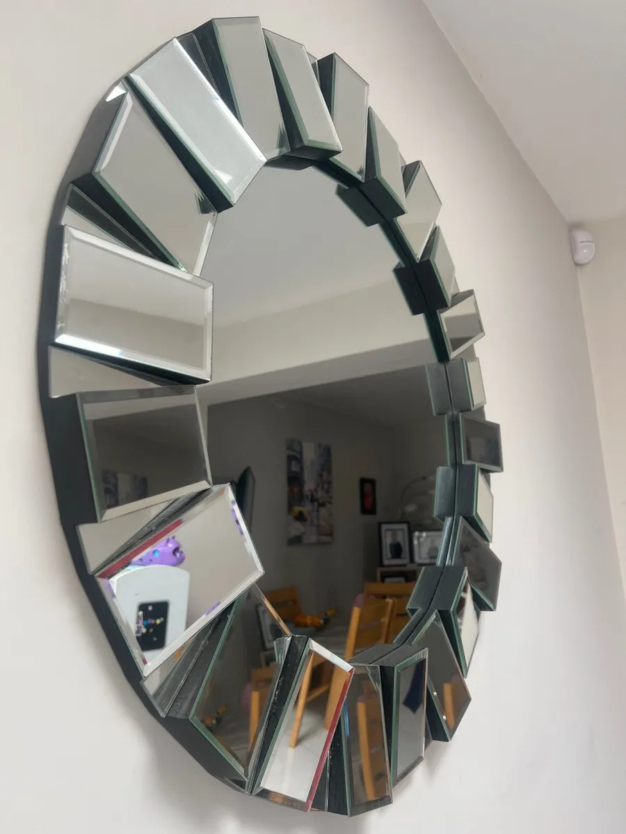 Mirror - Image 2